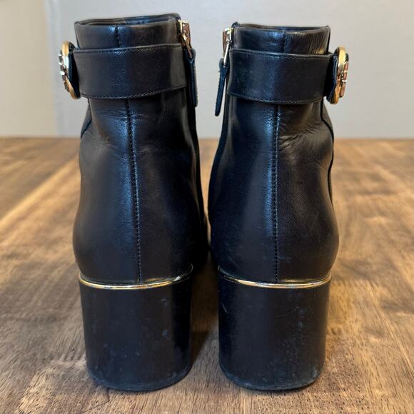Tory Burch Sophia Ankle Boots Leather Heel Gold Logo Buckle Black Size 10.5 - Picture 5 of 12